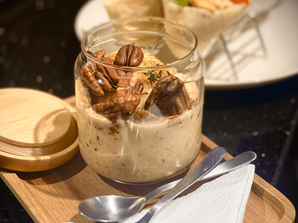 Best Overnight Oats in Thao Dien, Fiber Rich Glow Overnight Oats