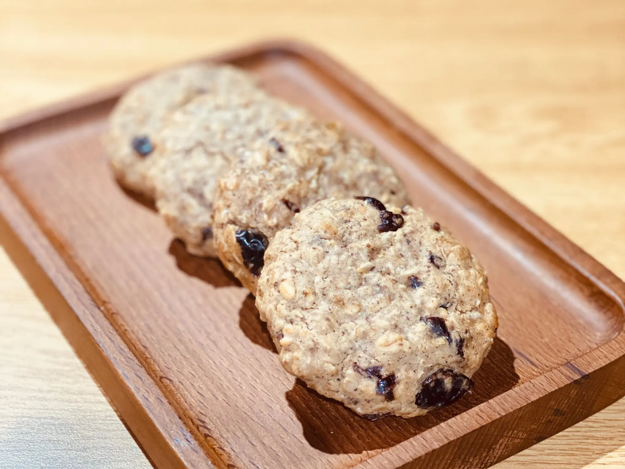 Vegan Oat Cranberry Cinnamon Cookies